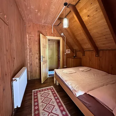 Rilindja Guest house